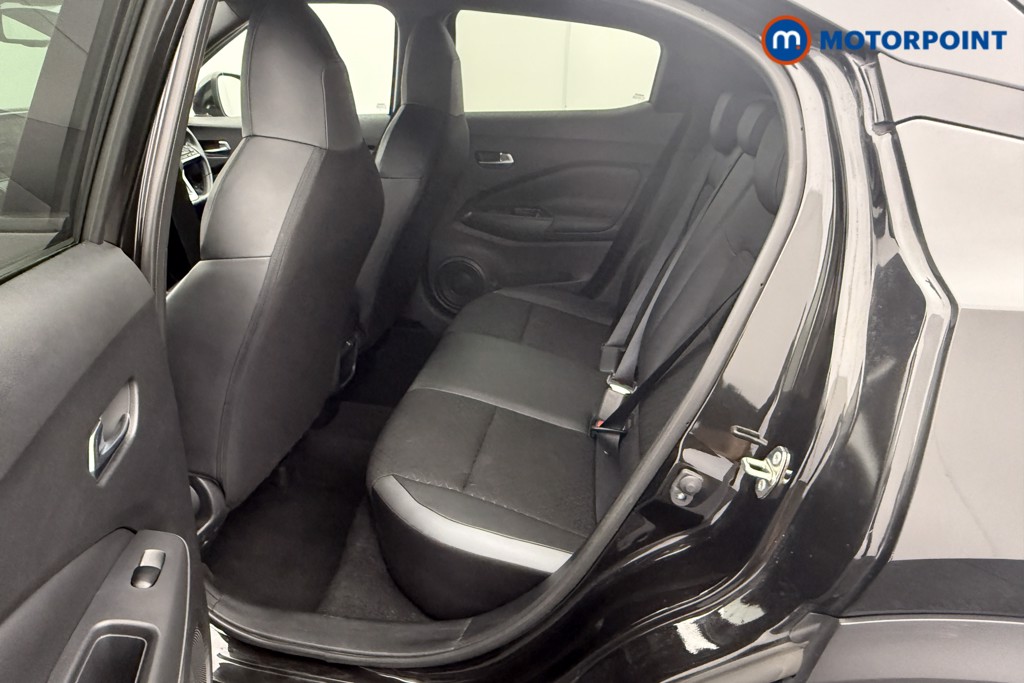 Nissan Juke N-Connecta Manual Petrol SUV - Stock Number (1566956) - 21st supplementary image