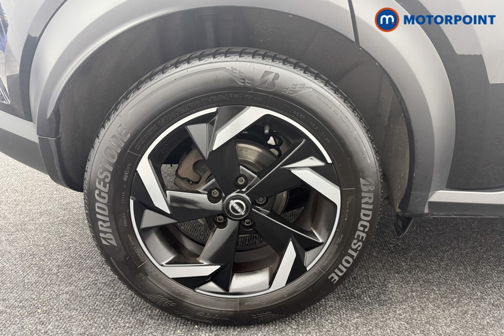 Nissan Juke N-Connecta Manual Petrol SUV - Stock Number (1566956) - 31st supplementary image