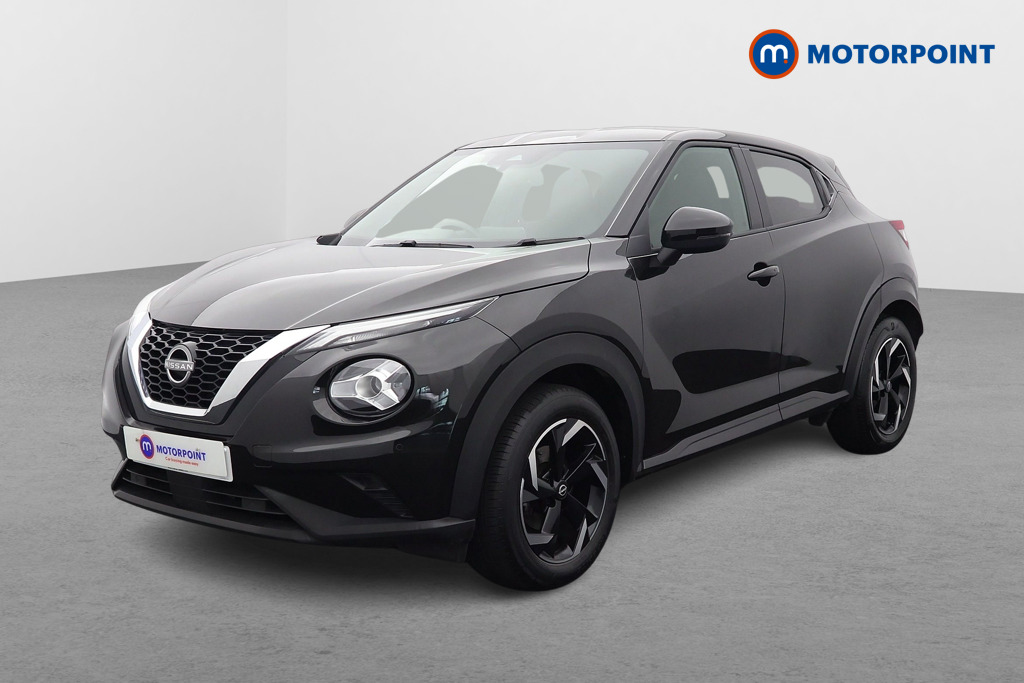 Nissan Juke N-Connecta Manual Petrol SUV - Stock Number (1566956) - Passenger side front corner
