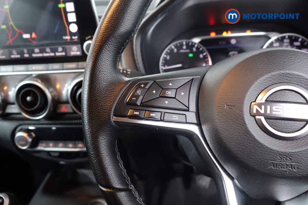 Nissan Juke N-Connecta Manual Petrol SUV - Stock Number (1566981) - 7th supplementary image