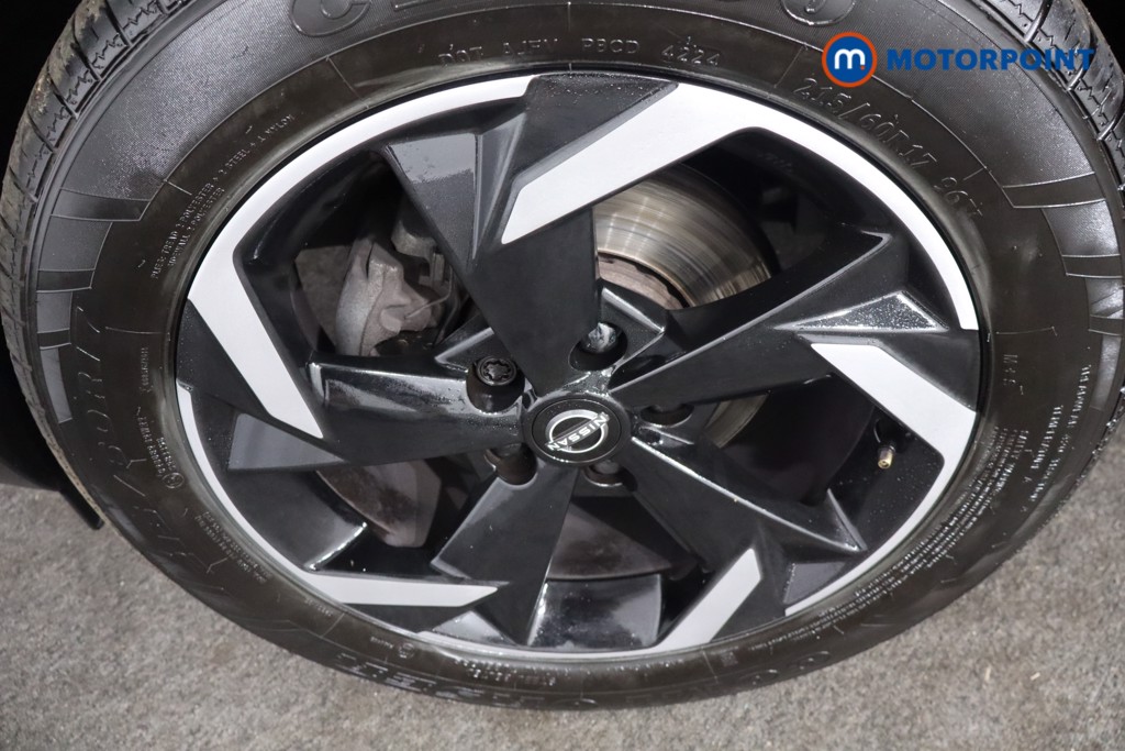Nissan Juke N-Connecta Manual Petrol SUV - Stock Number (1566981) - 10th supplementary image