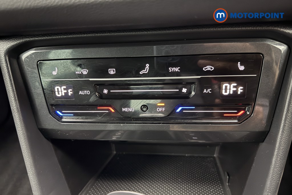 Volkswagen Tiguan R-Line Automatic Petrol SUV - Stock Number (1566993) - 9th supplementary image