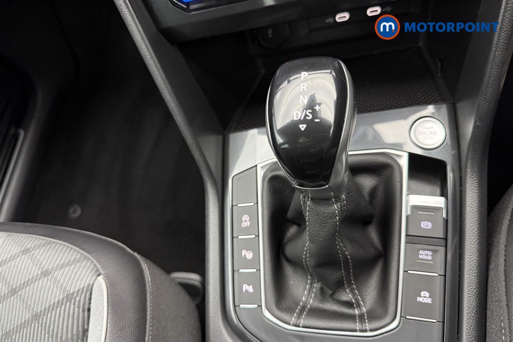 Volkswagen Tiguan R-Line Automatic Petrol SUV - Stock Number (1566993) - 10th supplementary image