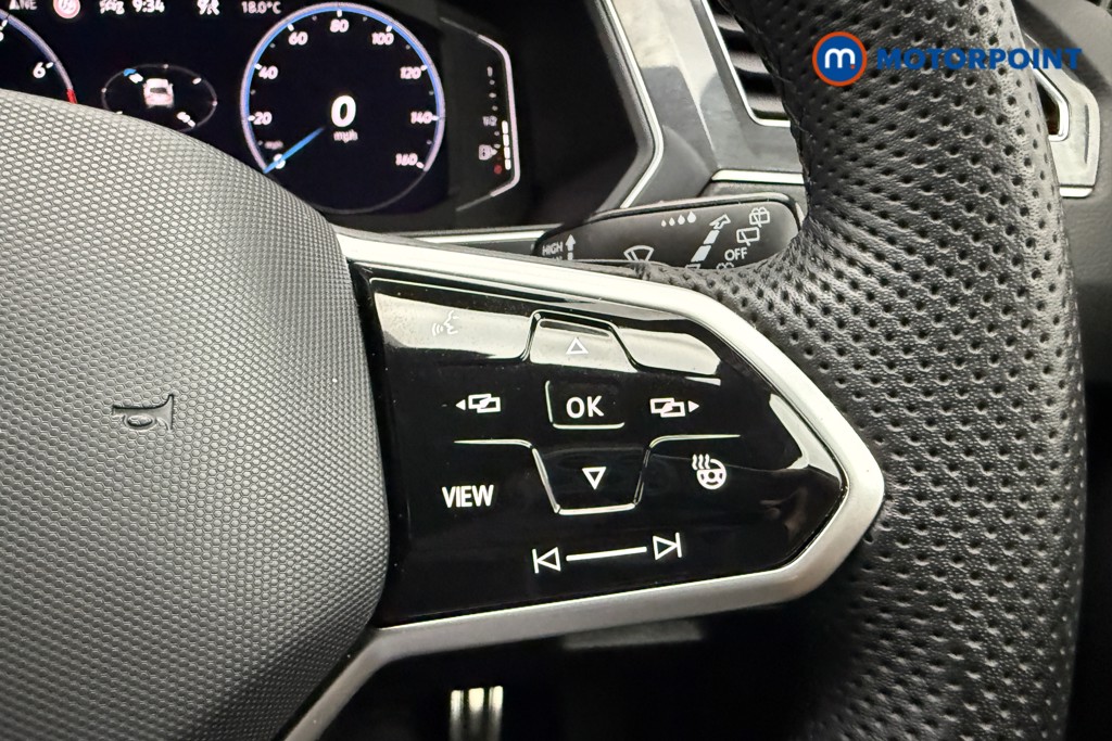 Volkswagen Tiguan R-Line Automatic Petrol SUV - Stock Number (1566993) - 12th supplementary image