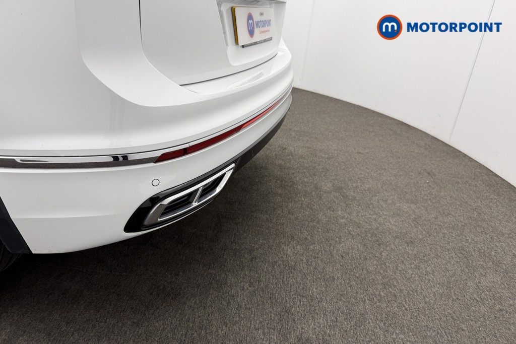 Volkswagen Tiguan R-Line Automatic Petrol SUV - Stock Number (1566993) - 25th supplementary image