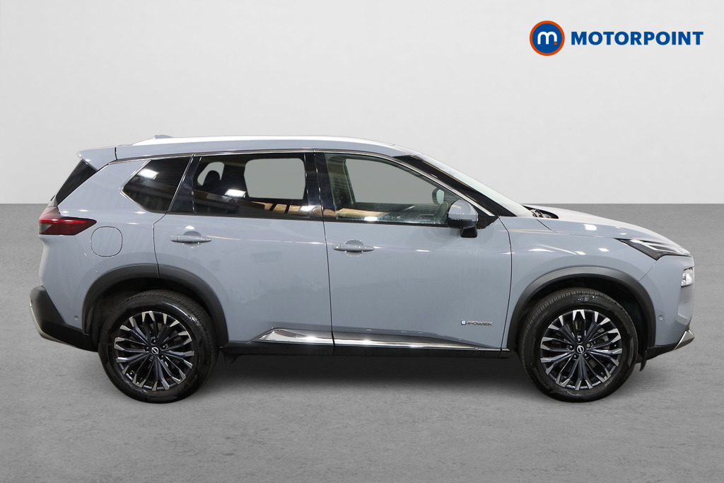 Nissan X-Trail Tekna Automatic Petrol-Electric Hybrid SUV - Stock Number (1567060) - Drivers side