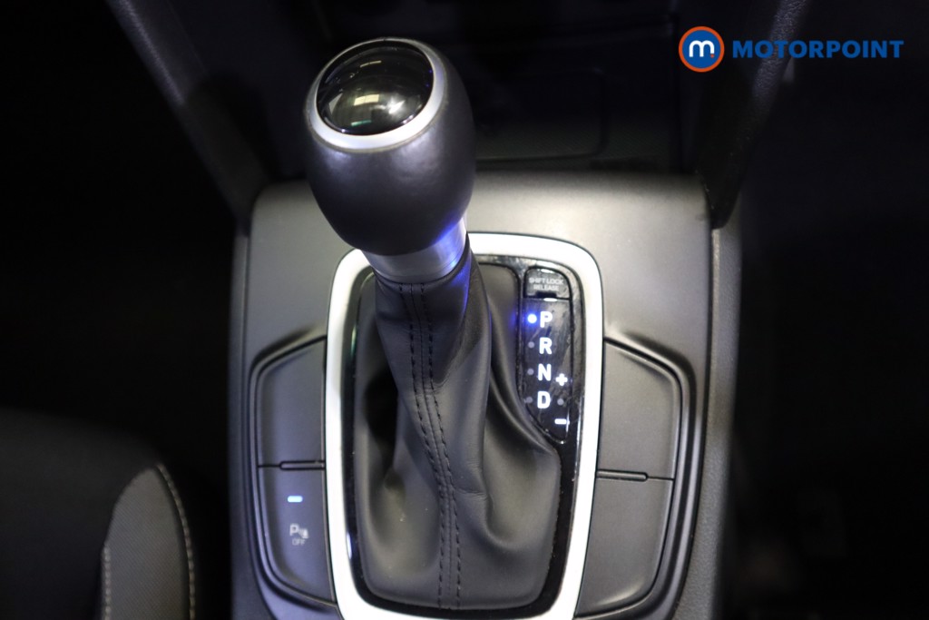 Hyundai Kona Premium Automatic Petrol-Electric Hybrid SUV - Stock Number (1567262) - 5th supplementary image