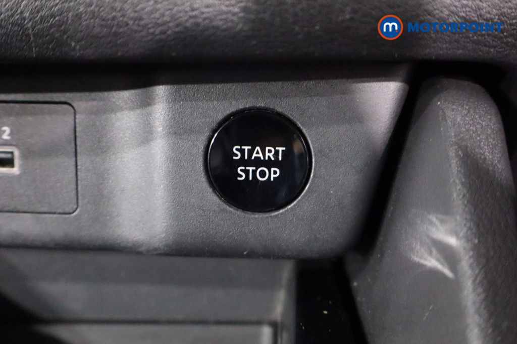 Nissan X-Trail Acenta Premium Automatic Petrol-Electric Hybrid SUV - Stock Number (1567742) - 13th supplementary image