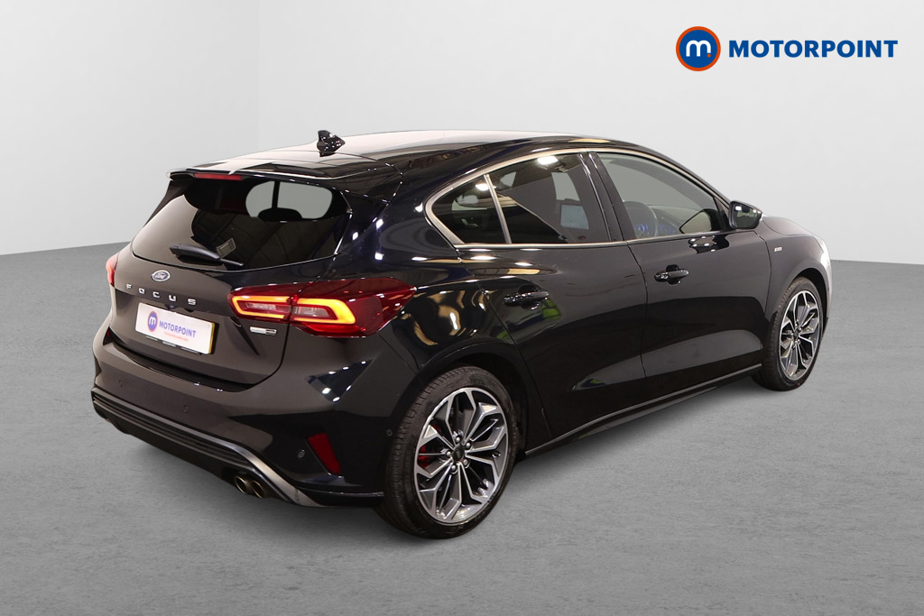Ford Focus St-Line Vignale Manual Petrol-Electric Hybrid Hatchback - Stock Number (1568263) - Drivers side rear corner