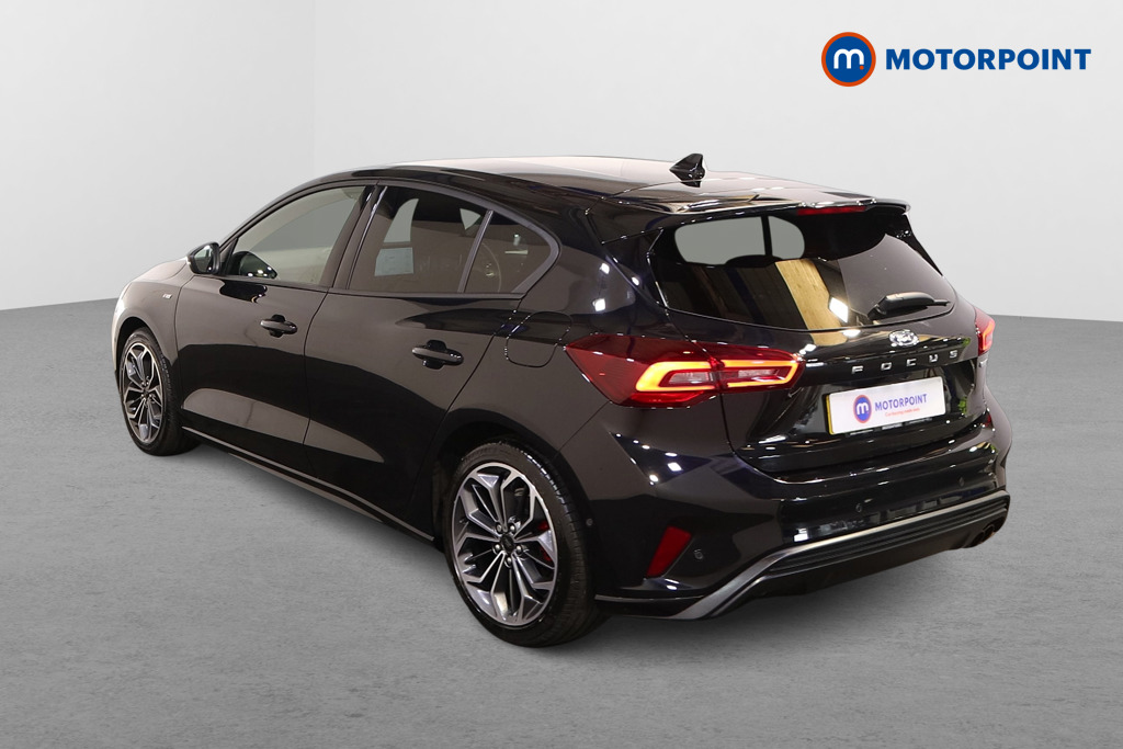 Ford Focus St-Line Vignale Manual Petrol-Electric Hybrid Hatchback - Stock Number (1568263) - Passenger side rear corner