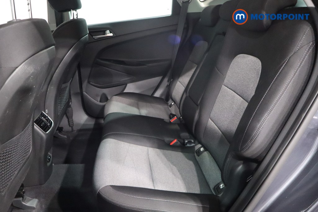 Hyundai Tucson Se Nav Manual Petrol SUV - Stock Number (1568405) - 5th supplementary image