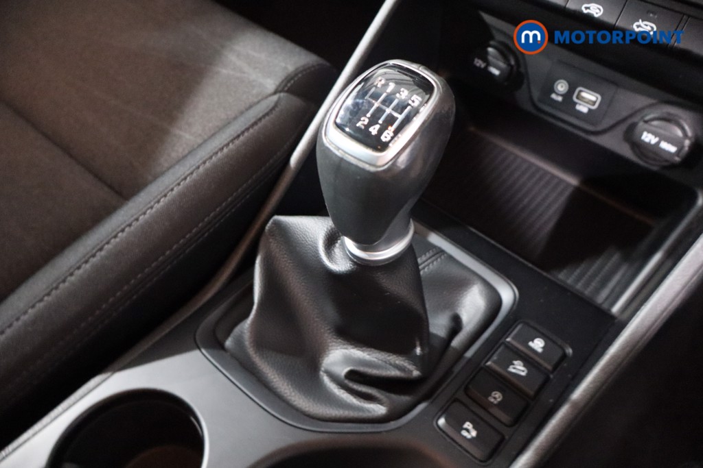 Hyundai Tucson Se Nav Manual Petrol SUV - Stock Number (1568405) - 14th supplementary image