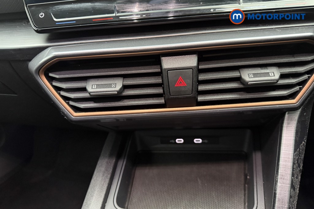 Cupra Leon VZ2 Automatic Petrol Hatchback - Stock Number (1568636) - 12th supplementary image