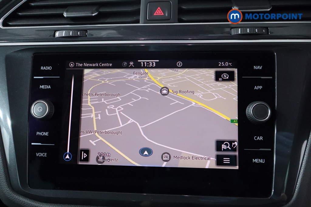 Volkswagen Tiguan Life Manual Petrol SUV - Stock Number (1568810) - 2nd supplementary image