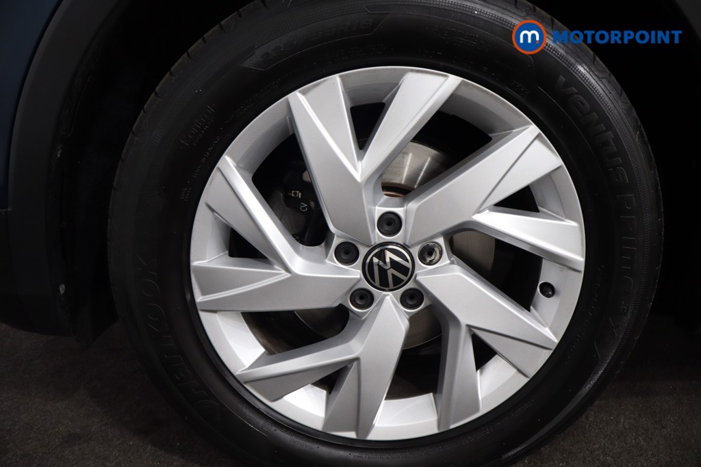 Volkswagen Tiguan Life Manual Petrol SUV - Stock Number (1568810) - 11th supplementary image