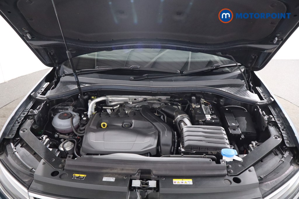 Volkswagen Tiguan Life Manual Petrol SUV - Stock Number (1568810) - 33rd supplementary image