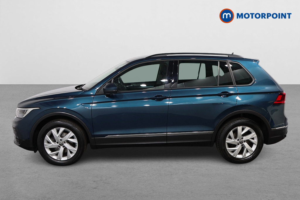 Volkswagen Tiguan Life Manual Petrol SUV - Stock Number (1568810) - Passenger side