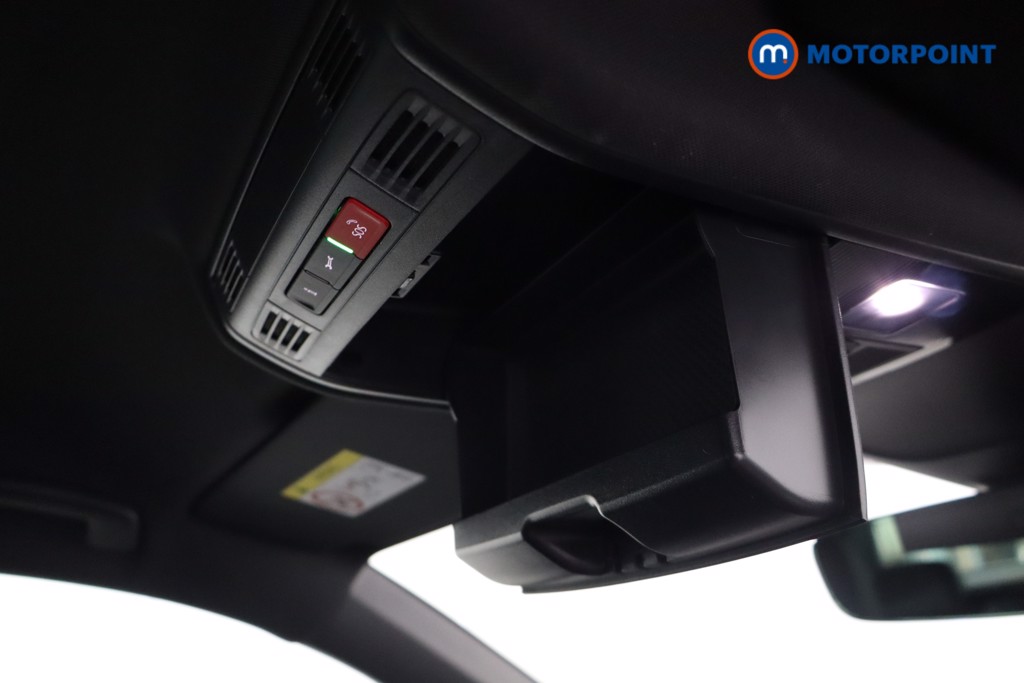 Volkswagen Tiguan R-Line Automatic Petrol SUV - Stock Number (1569248) - 18th supplementary image