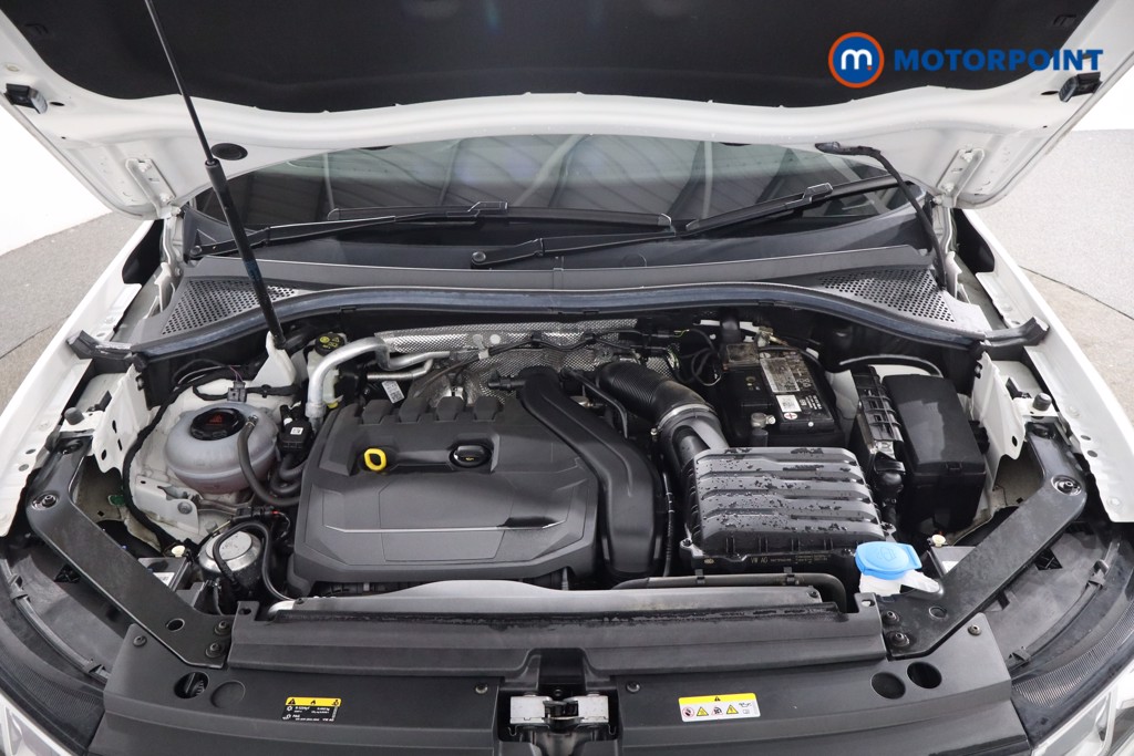 Volkswagen Tiguan R-Line Automatic Petrol SUV - Stock Number (1569248) - 33rd supplementary image