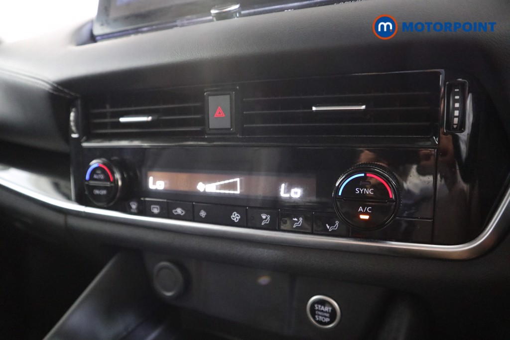 Nissan Qashqai N-Connecta Automatic Petrol SUV - Stock Number (1569289) - 8th supplementary image