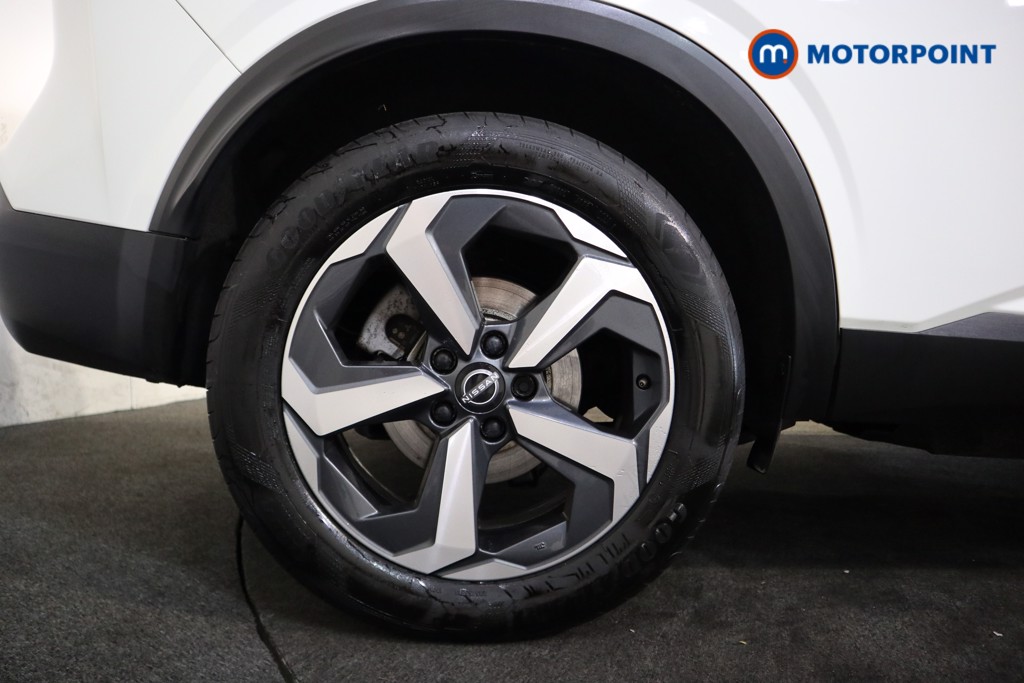 Nissan Qashqai N-Connecta Automatic Petrol SUV - Stock Number (1569289) - 13th supplementary image