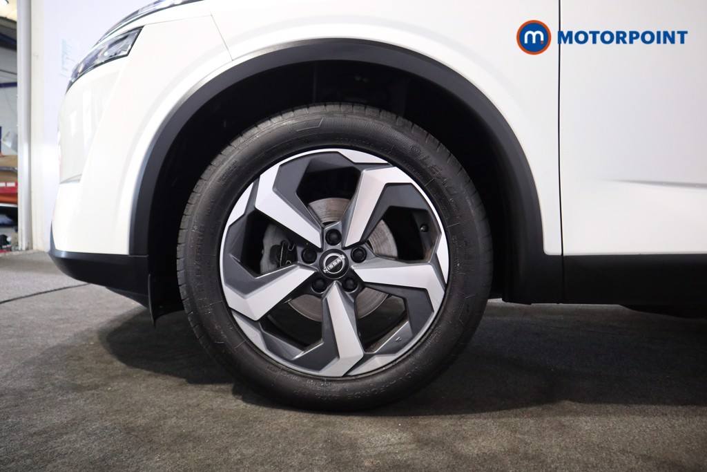 Nissan Qashqai N-Connecta Automatic Petrol SUV - Stock Number (1569289) - 15th supplementary image