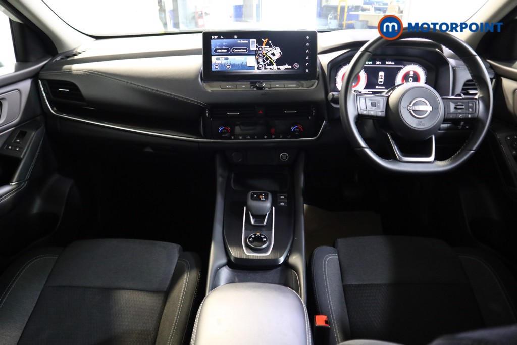 Nissan Qashqai N-Connecta Automatic Petrol SUV - Stock Number (1569289) - 1st supplementary image