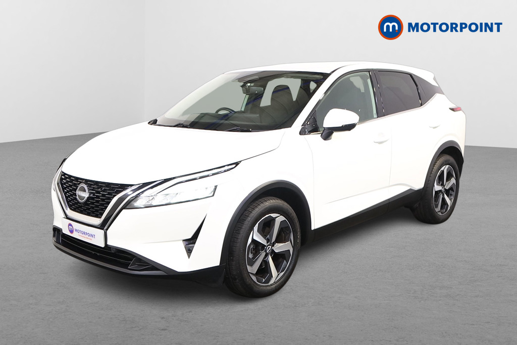 Nissan Qashqai N-Connecta Automatic Petrol SUV - Stock Number (1569289) - Passenger side front corner