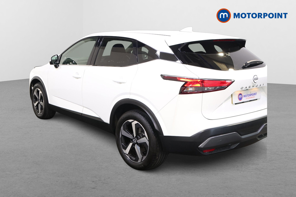 Nissan Qashqai N-Connecta Automatic Petrol SUV - Stock Number (1569289) - Passenger side rear corner