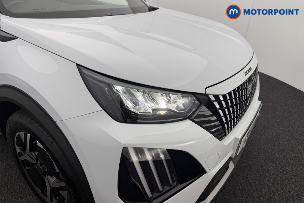 Peugeot 2008 Allure Manual Petrol SUV - Stock Number (1569389) - 16th supplementary image