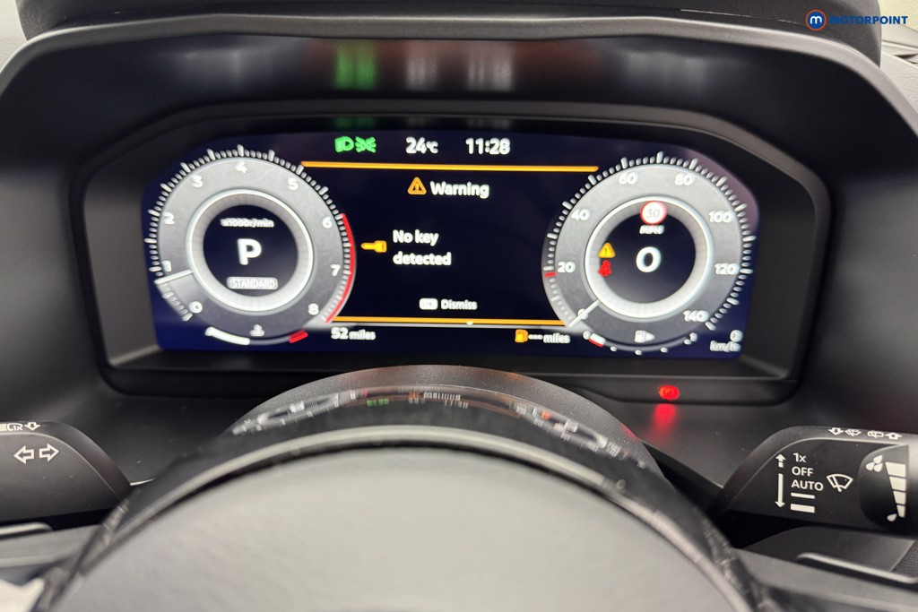 Nissan Qashqai N-Connecta Automatic Petrol SUV - Stock Number (1569445) - 9th supplementary image