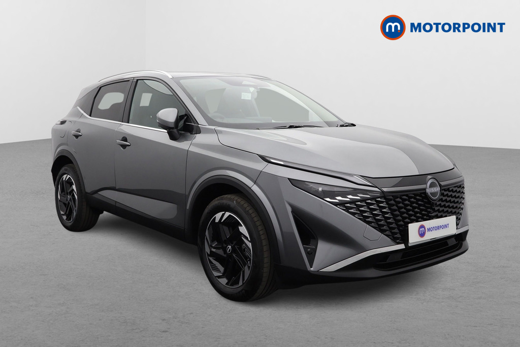Nissan Qashqai N-Connecta Automatic Petrol SUV - Stock Number (1569445) - Drivers side front corner