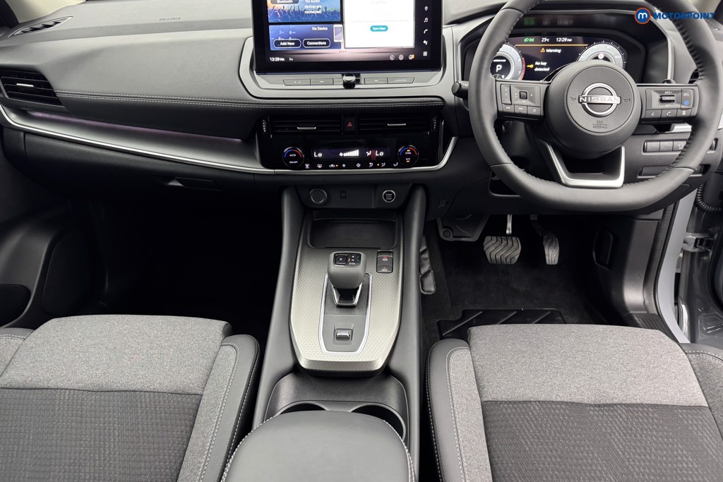 Nissan Qashqai N-Connecta Automatic Petrol SUV - Stock Number (1569457) - 11th supplementary image