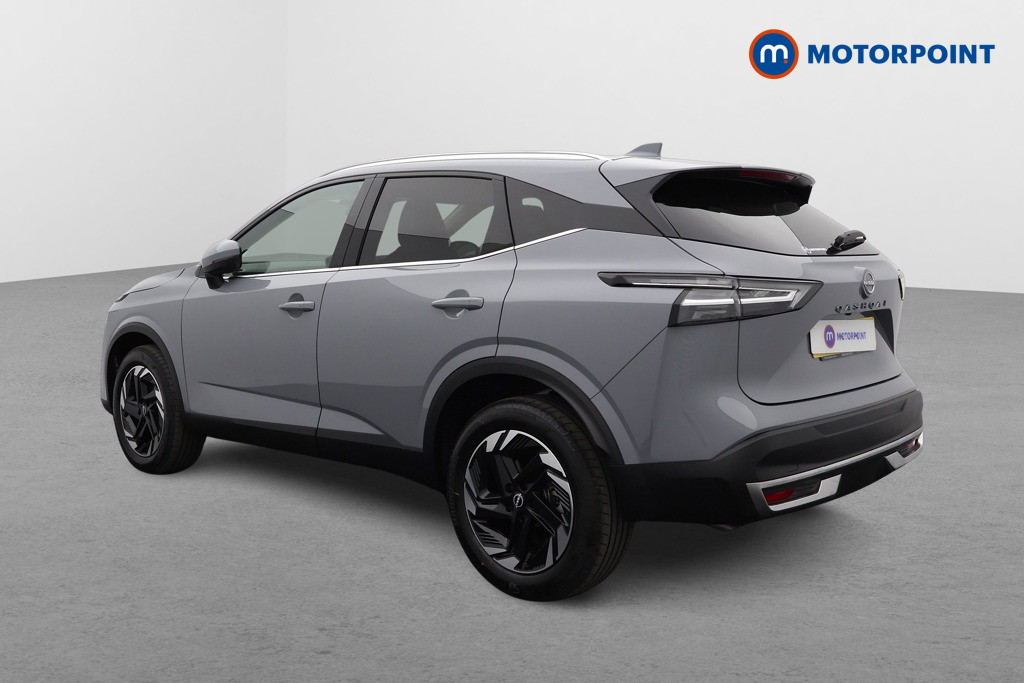Nissan Qashqai N-Connecta Automatic Petrol SUV - Stock Number (1569457) - Passenger side rear corner