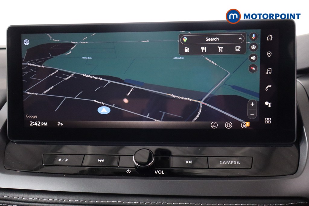 Nissan Qashqai N-Connecta Automatic Petrol SUV - Stock Number (1569604) - 2nd supplementary image