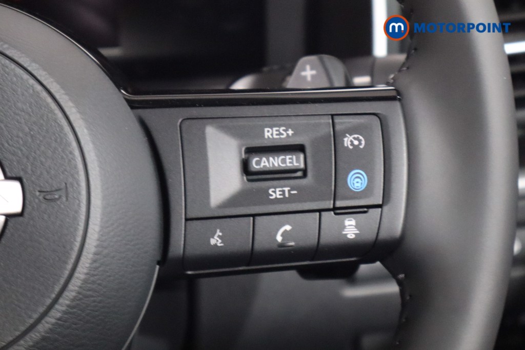 Nissan Qashqai N-Connecta Automatic Petrol SUV - Stock Number (1569604) - 8th supplementary image