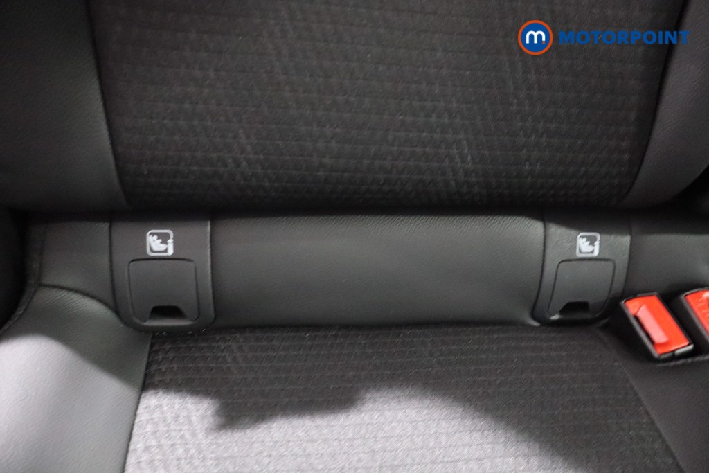 Nissan Qashqai N-Connecta Automatic Petrol SUV - Stock Number (1569604) - 26th supplementary image