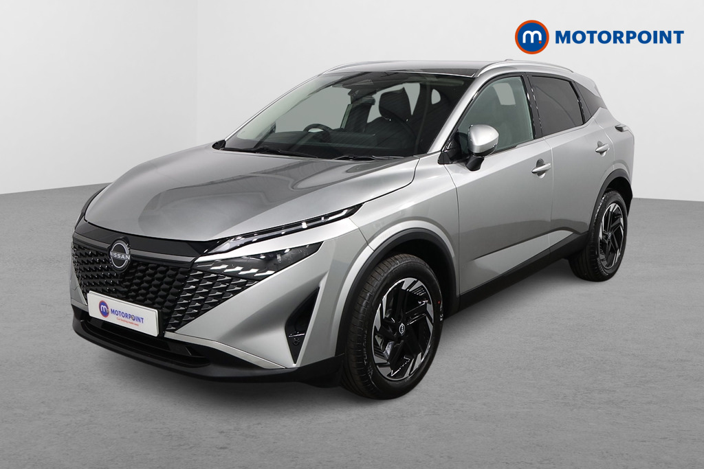 Nissan Qashqai N-Connecta Automatic Petrol SUV - Stock Number (1569604) - Passenger side front corner