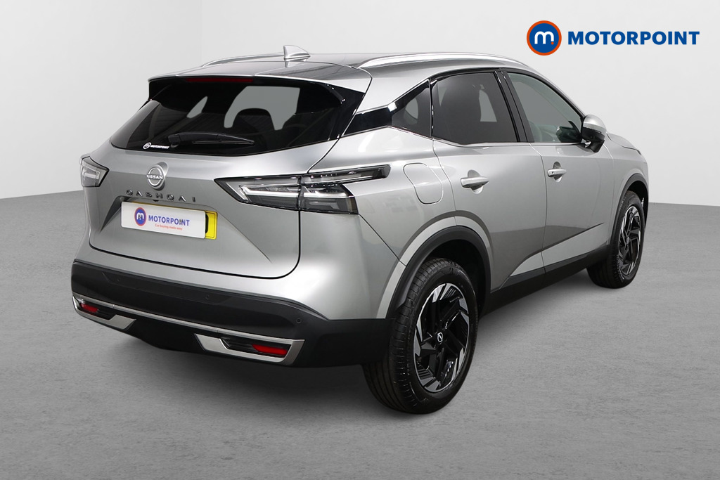 Nissan Qashqai N-Connecta Automatic Petrol SUV - Stock Number (1569604) - Drivers side rear corner