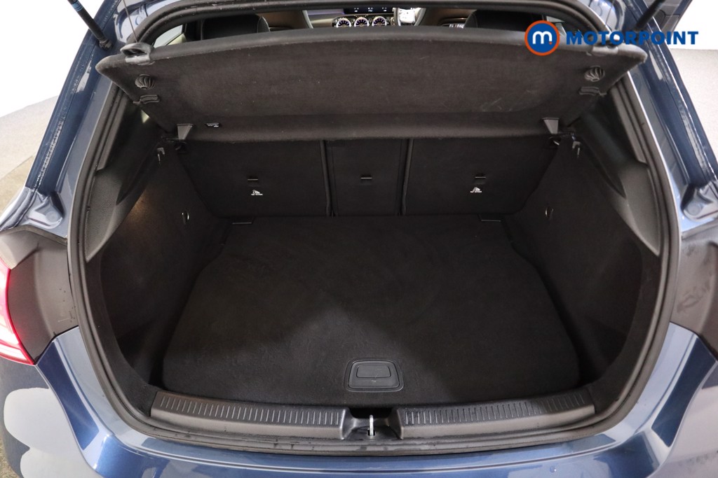 Mercedes-Benz A Class Amg Line Executive Edition Automatic Petrol Hatchback - Stock Number (1569767) - 12th supplementary image