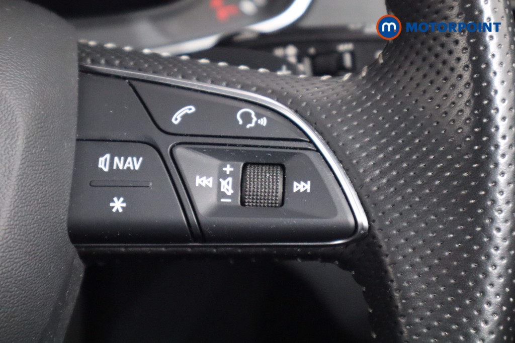 Audi Q5 Black Edition Automatic Petrol SUV - Stock Number (1569990) - 8th supplementary image