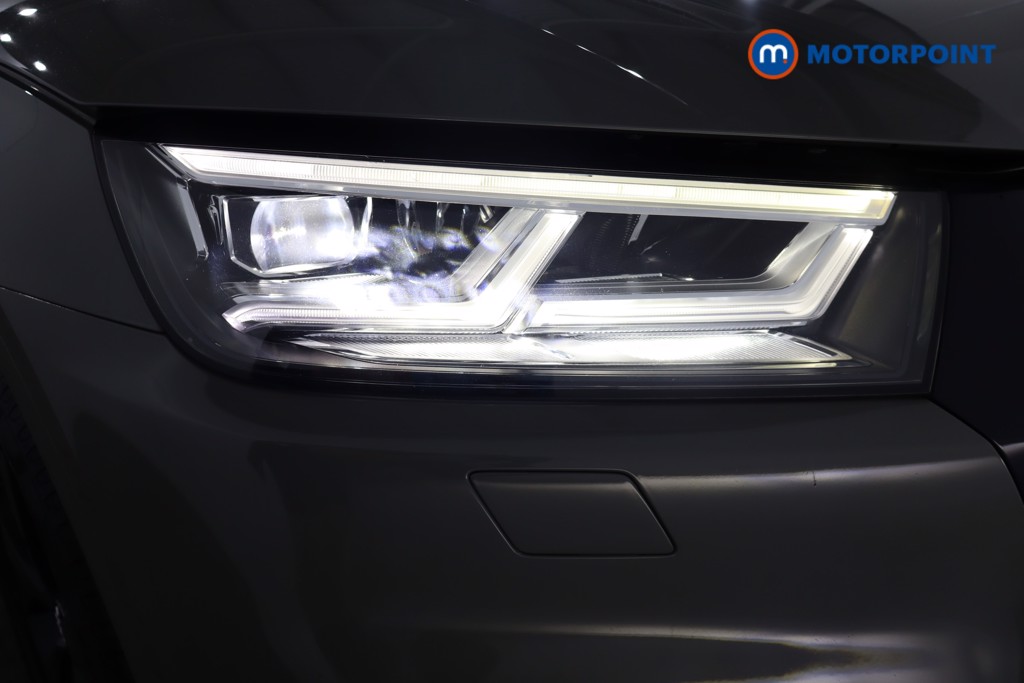 Audi Q5 Black Edition Automatic Petrol SUV - Stock Number (1569990) - 32nd supplementary image