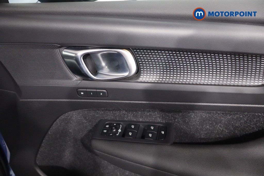 Volvo Xc40 R Design Pro Automatic Diesel SUV - Stock Number (1569994) - 24th supplementary image