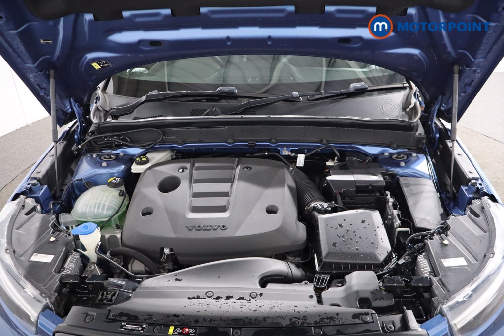 Volvo Xc40 R Design Pro Automatic Diesel SUV - Stock Number (1569994) - 33rd supplementary image