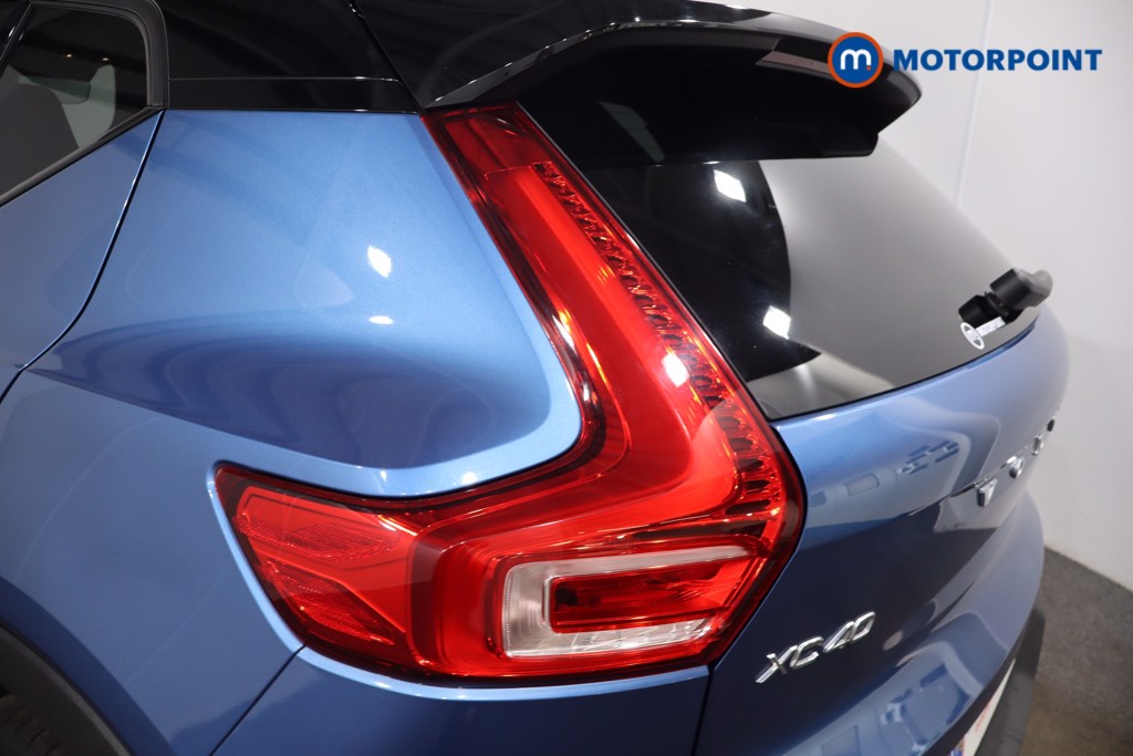 Volvo Xc40 R Design Pro Automatic Diesel SUV - Stock Number (1569994) - 35th supplementary image