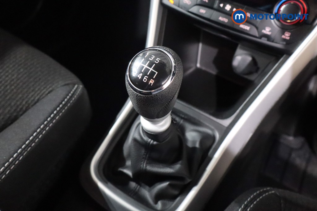 Suzuki Sx4 S-Cross Sz-T Manual Petrol SUV - Stock Number (1569996) - 14th supplementary image