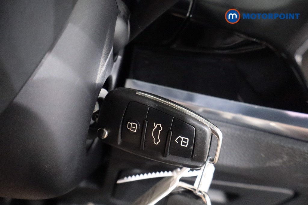 Audi Q3 Sport Automatic Petrol SUV - Stock Number (1570045) - 13th supplementary image