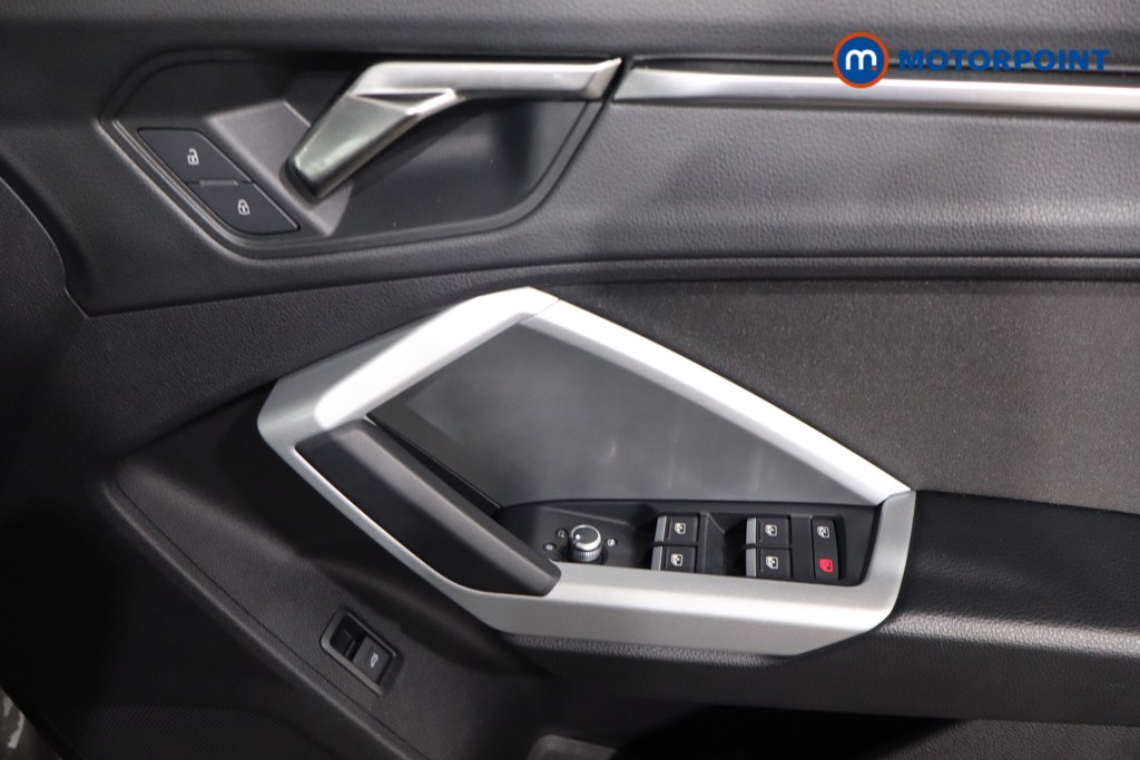 Audi Q3 Sport Automatic Petrol SUV - Stock Number (1570045) - 23rd supplementary image