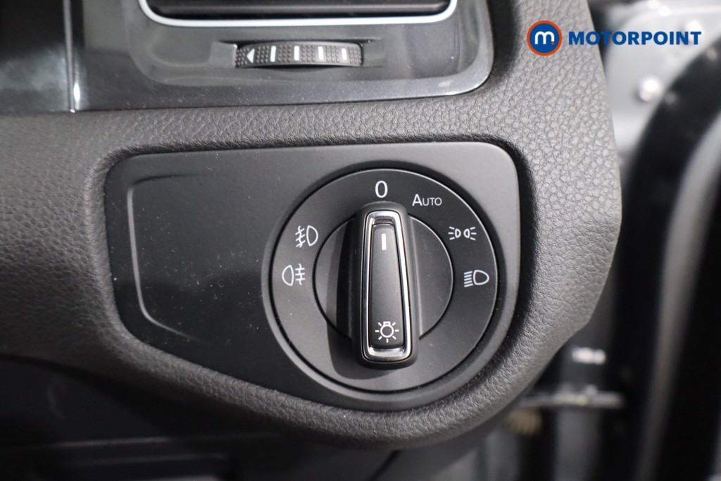 Volkswagen Golf Match Edition Manual Petrol Hatchback - Stock Number (1570297) - 17th supplementary image