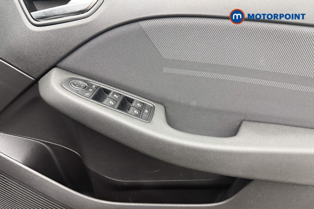 Renault Clio Esprit Alpine Manual Petrol Hatchback - Stock Number (1570335) - 19th supplementary image